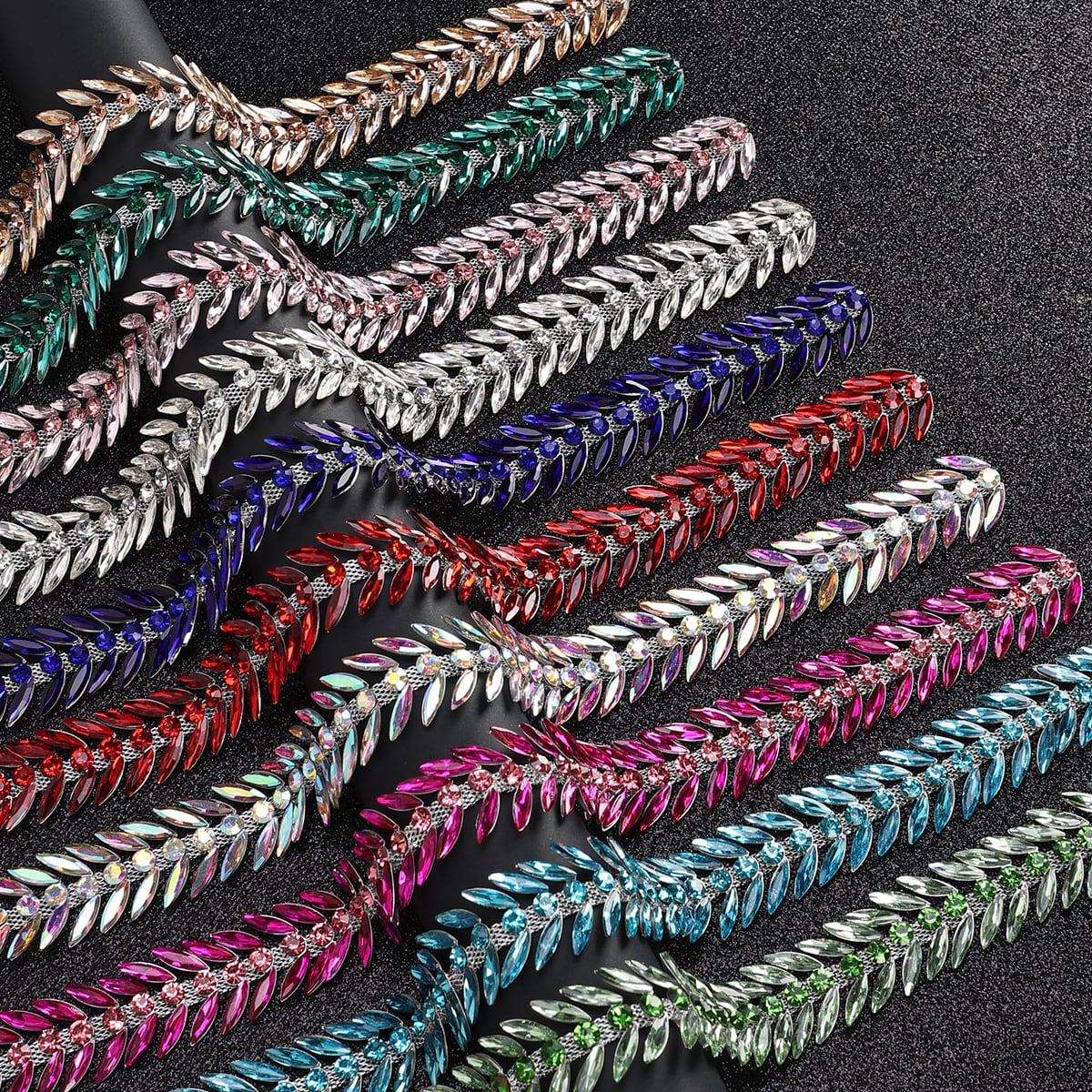 Leaf Crystal Trim Chain motif and placement reference