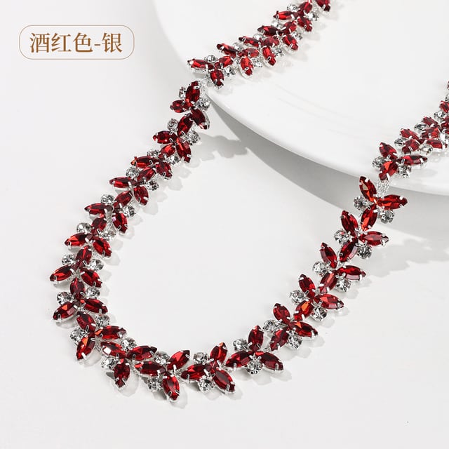 Marquise Rhinestone Chain: Bright red / silver-tone base