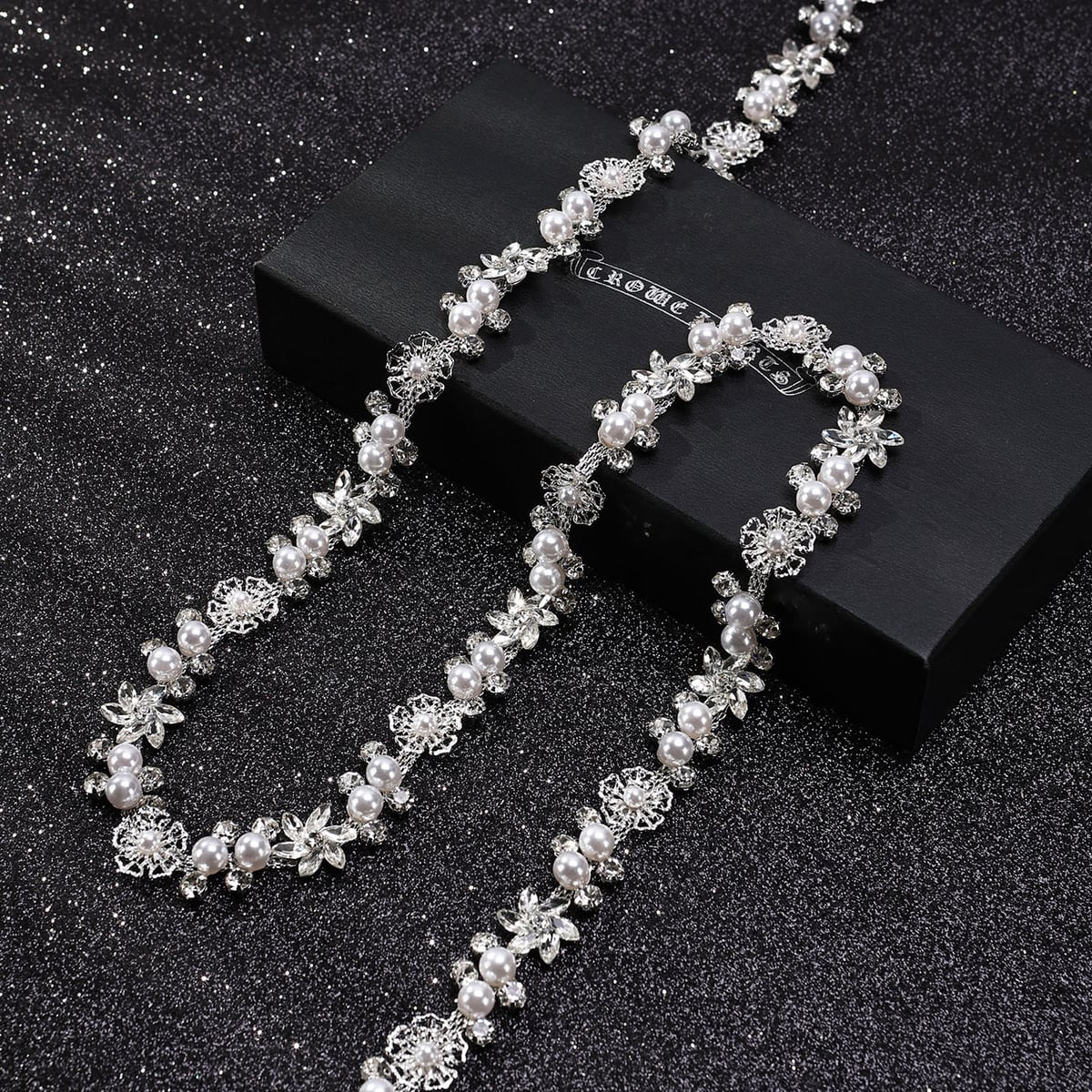 Pearl Flower Rhinestone Trim motif and placement reference