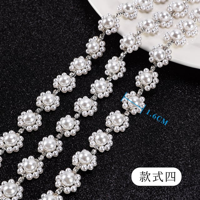 Pearl Flower Rhinestone Trim: Style 4