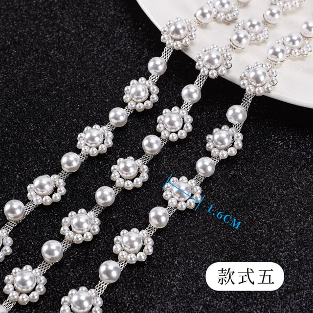 Pearl Flower Rhinestone Trim: Style 5