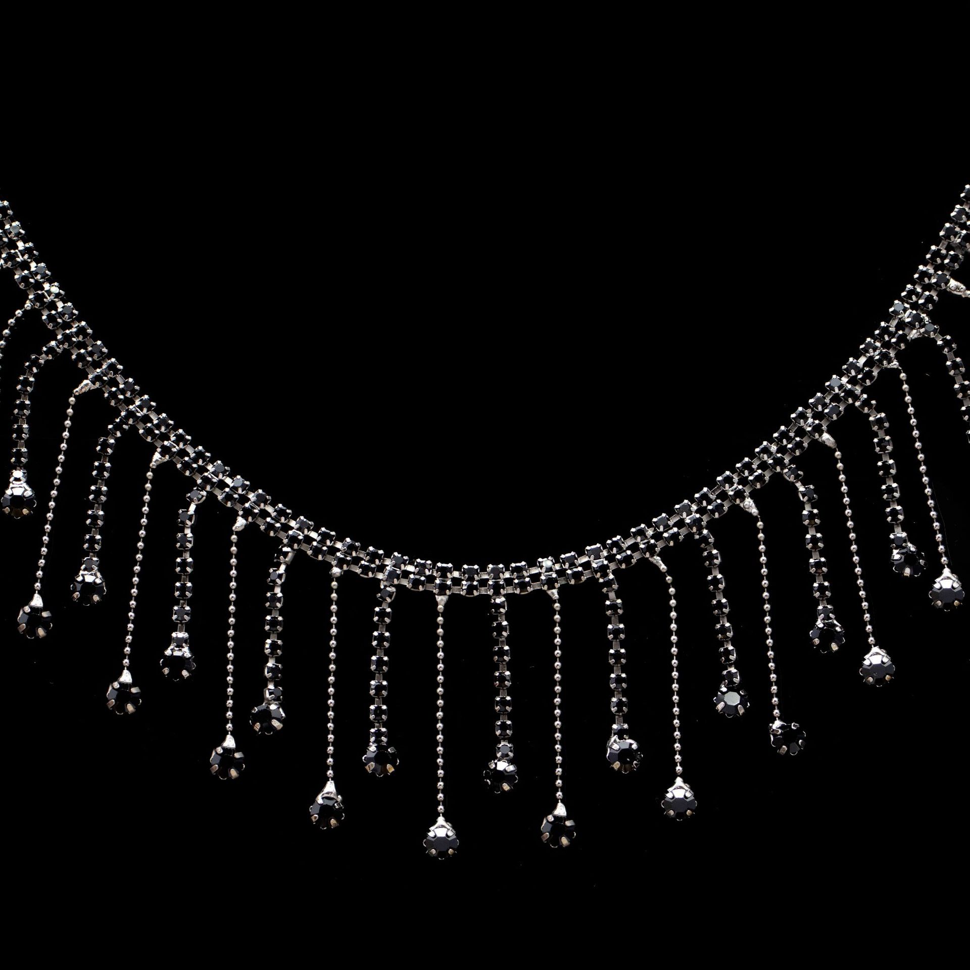 Round & Teardrop Rhinestone Fringe, 5.5–6 cm — Black, 5.5 cm wide