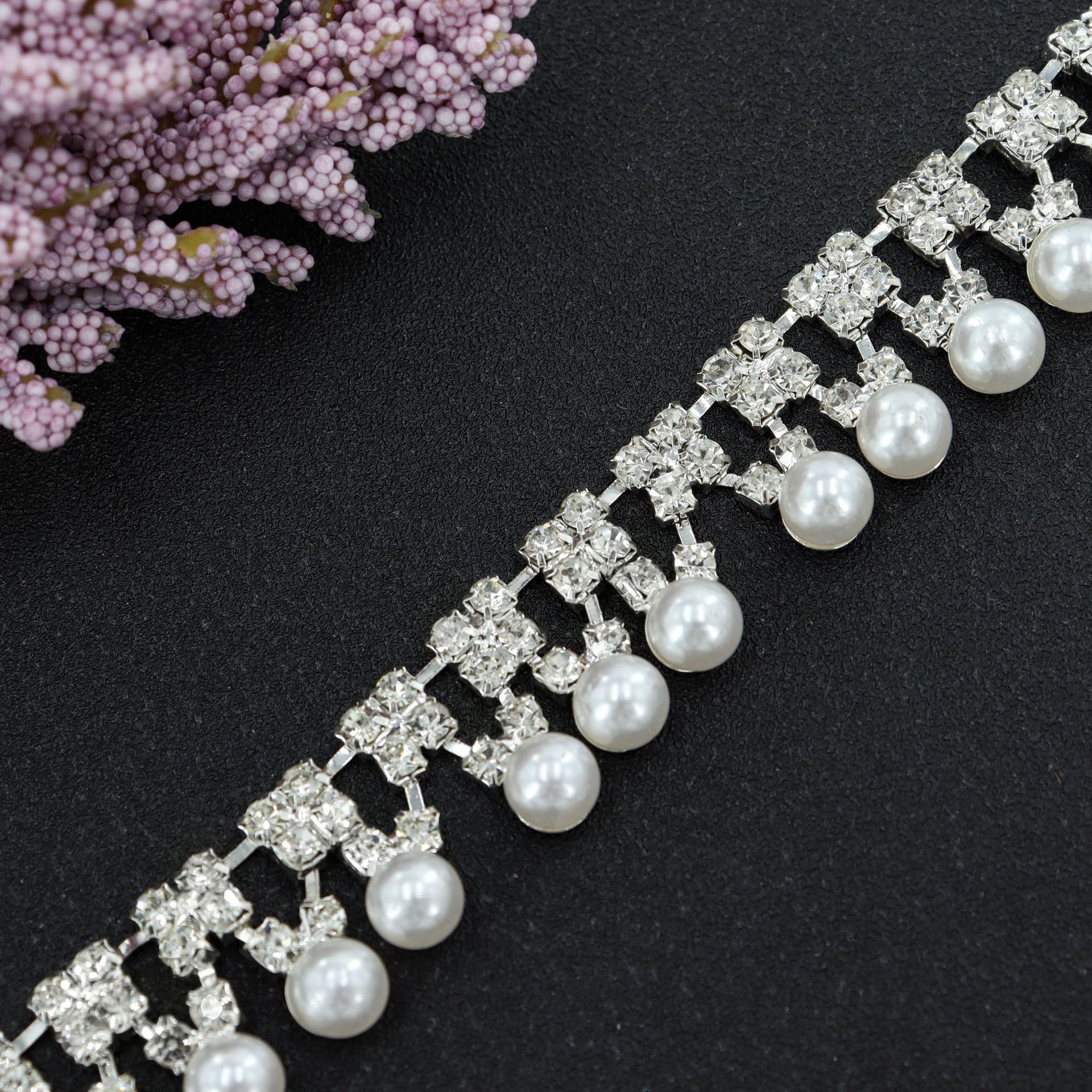 Pearl Rhinestone Chains with Iron & Copper Options — Left/right pearl rhinestone chain, 2.1 cm wide, iron