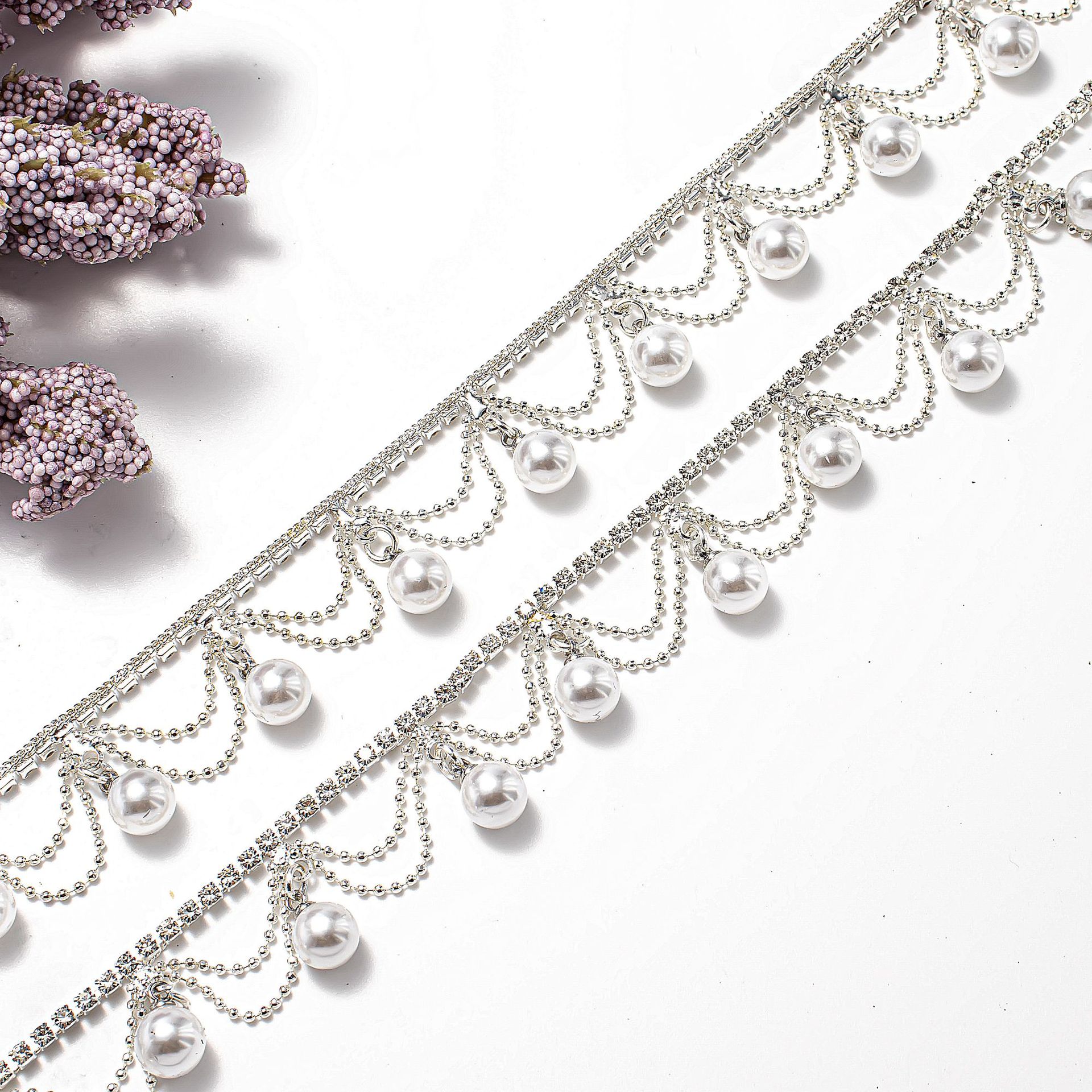 Pearl Rhinestone Chains with Iron & Copper Options — Double-chain pearl rhinestone chain, 2 cm wide, all-copper label