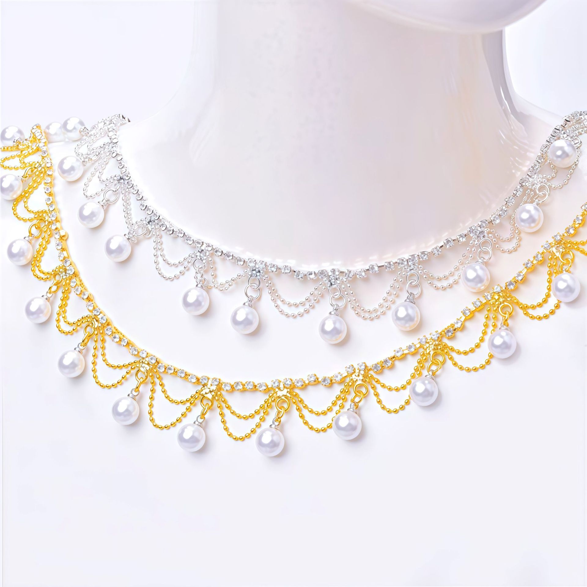 Scalloped Pearl Dangle Rhinestone Trim, 2 cm construction reference