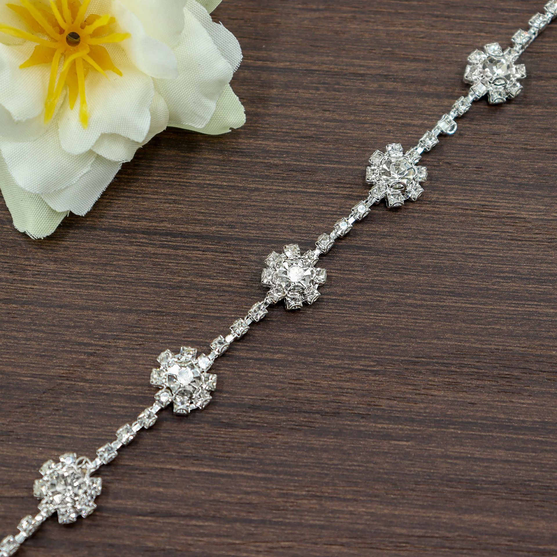 Six-Pattern Glass Trim: S-Curve, Sunflower & Drop motif and placement reference