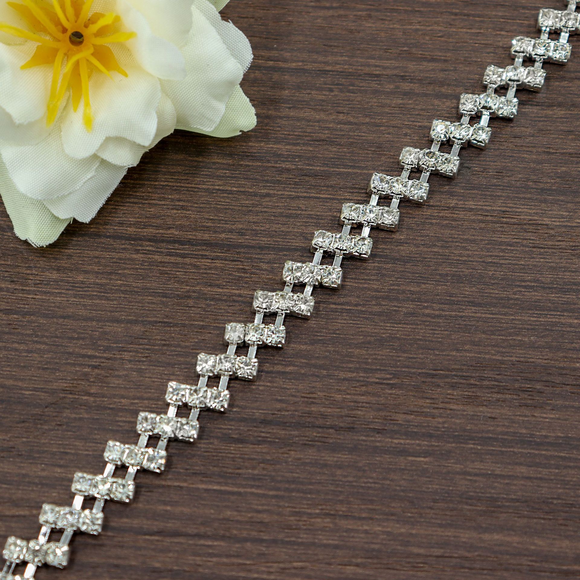 Six-Pattern Glass Trim: S-Curve, Sunflower & Drop construction reference