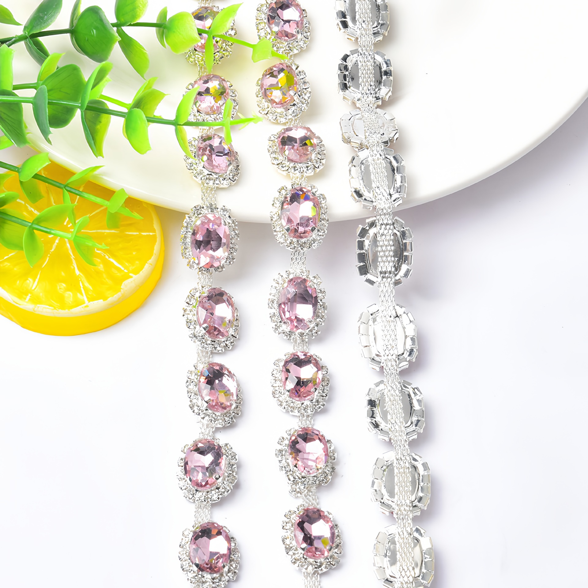 Oval Halo Glass Rhinestone Chain, 1.5 cm — 1.5cm wide (pink) / 1 source yard / approx 90 cm ( source packing: 10 units per roll)