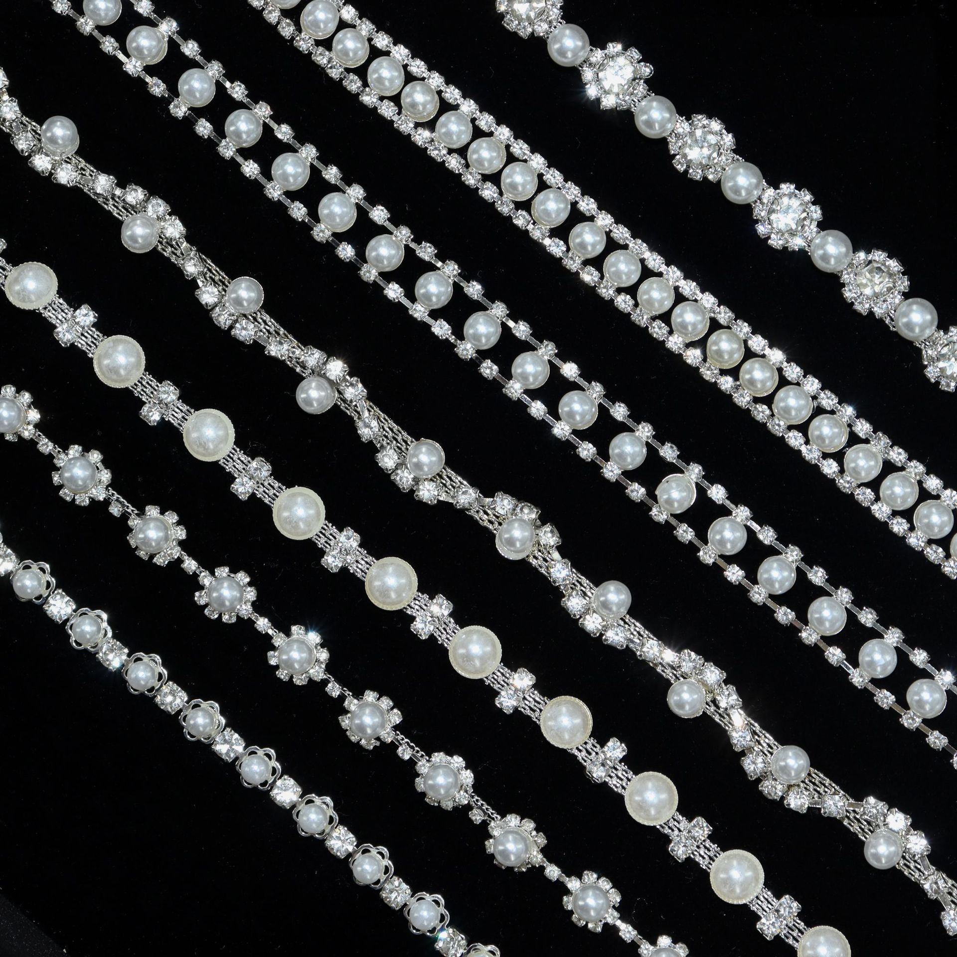 Silver-Tone Pearl & Crystal Trim, Six Pattern References motif and placement reference