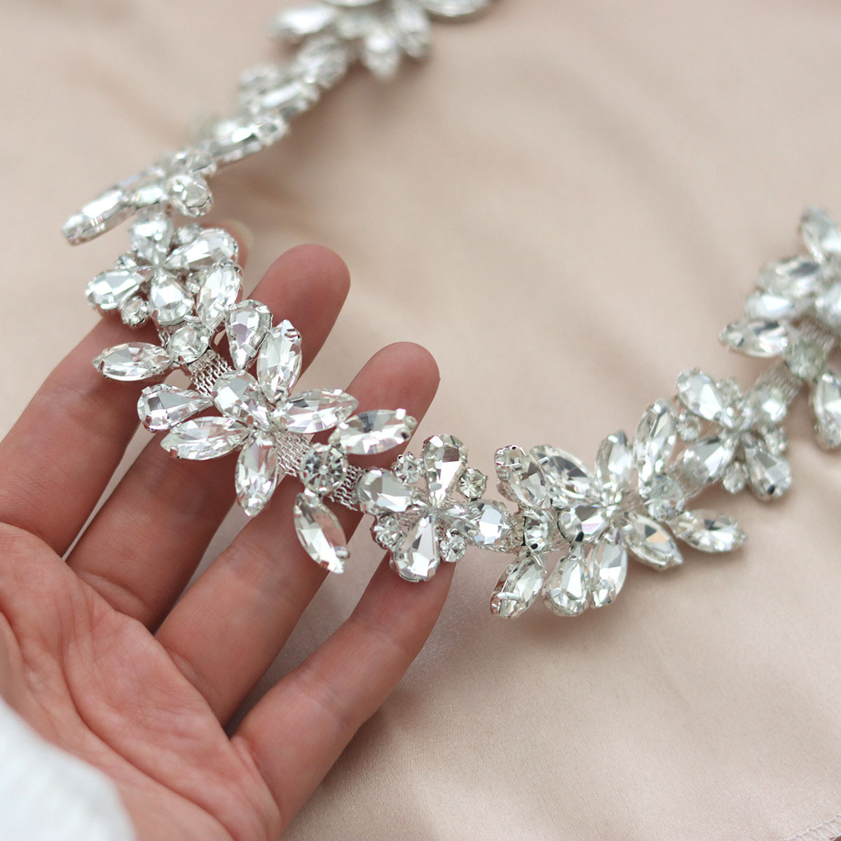 Wide Marquise Flower Rhinestone Chain, 3.5 cm: supplied design and finish reference