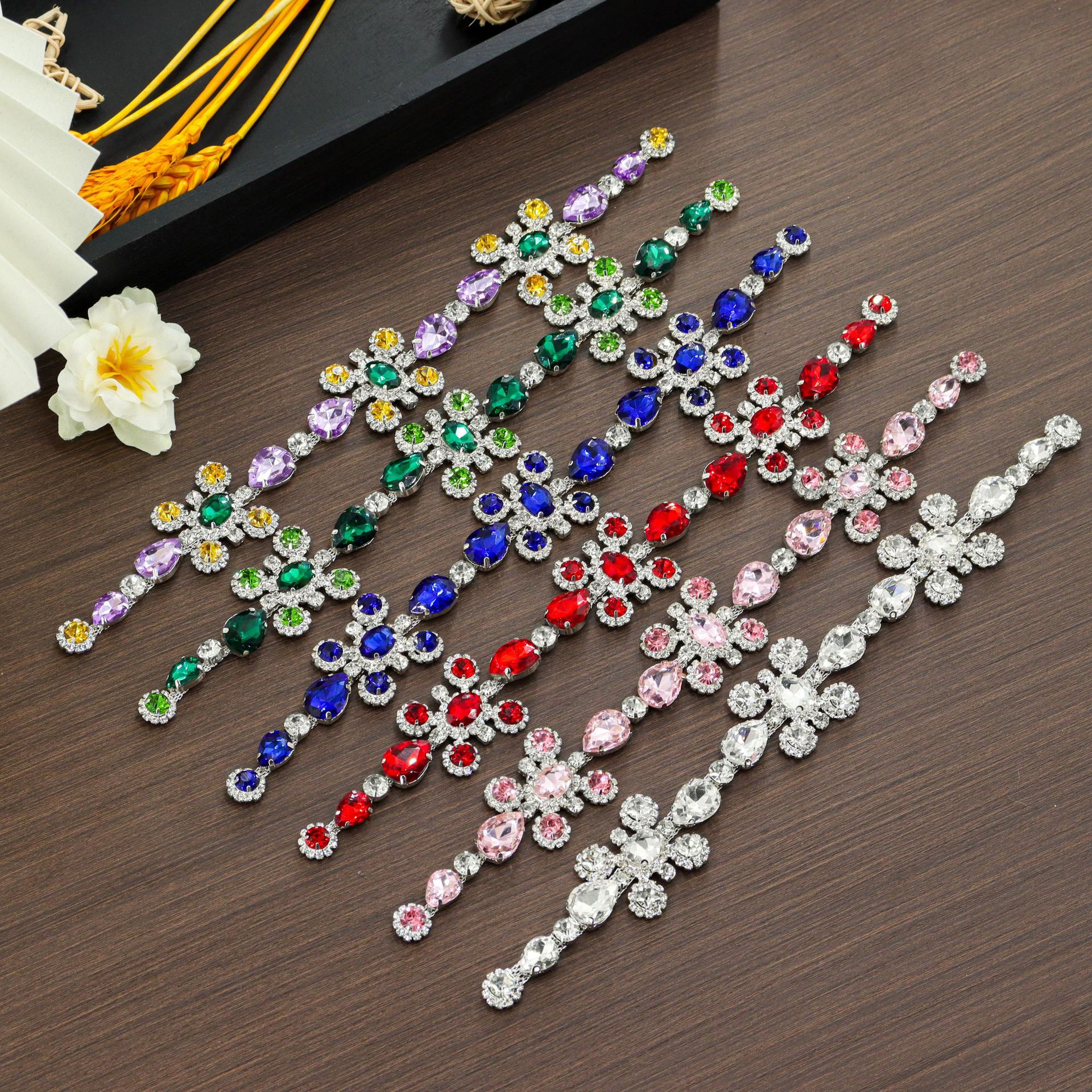 Long Floral Rhinestone Embellishment, 29 × 3.5 cm construction reference