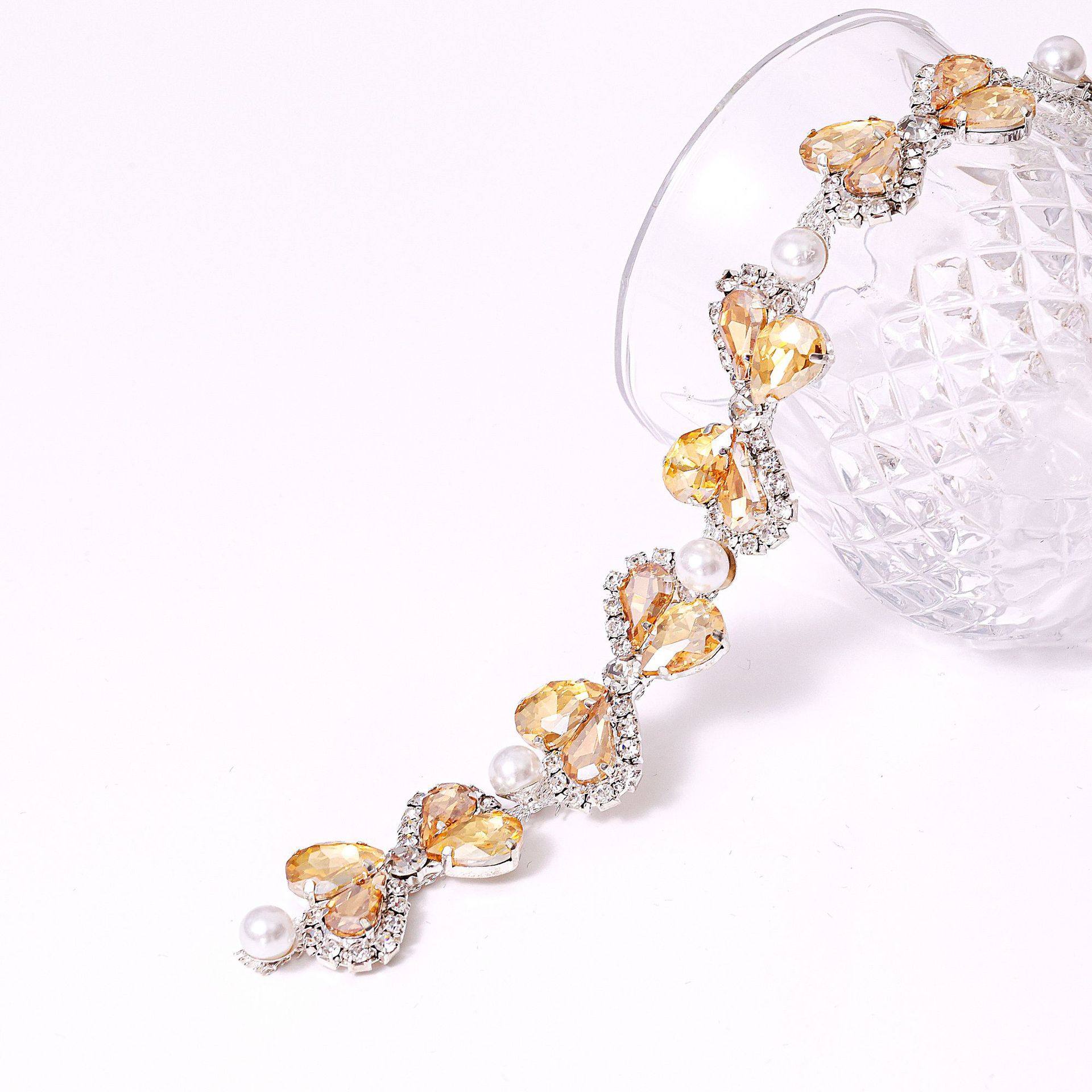 Colored Oval Rhinestone Border, 2.3 cm — Weight: 130g champagne - width 2.3cm - 1 source unit / 1 yard ≈ 90cm long (source packing: 10 units per roll)